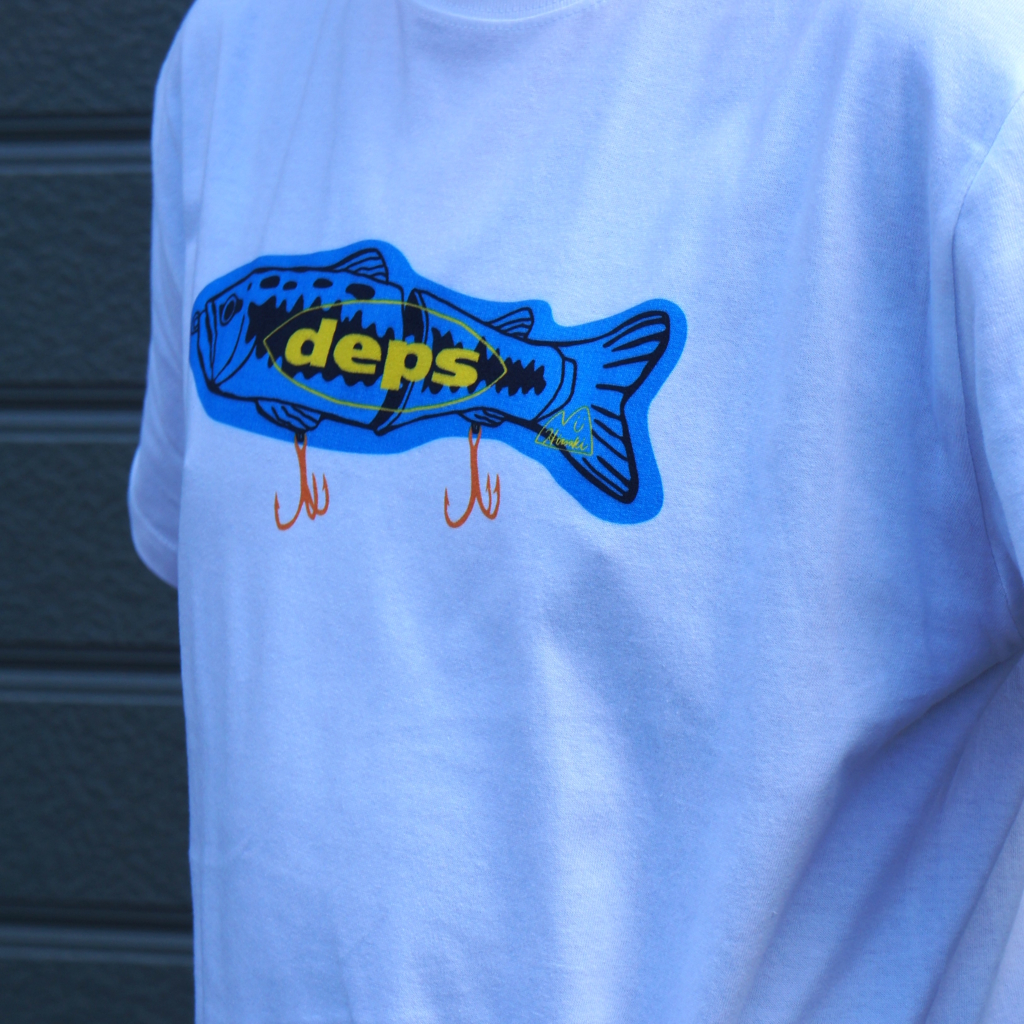 [デプス]deps feat. USHIODA HIROAKI SLIDESWIMMER TEE